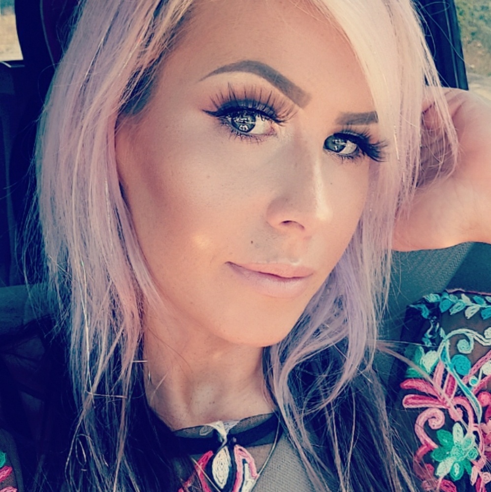 Meet your Posher, Ashlie